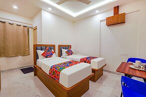 FabHotel Happy Home Stay