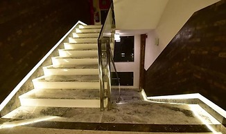 Fabhotel Prime Centella