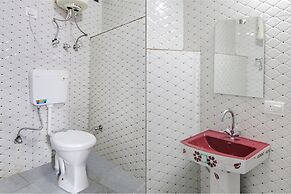 Fabhotel Nirvana Deluxe