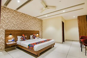 FabHotel Prime Golden Glory