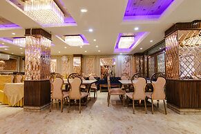 FabHotel Prime Golden Glory