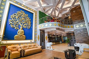 Fabhotel Shivani International