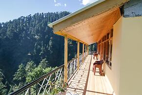 Fabhotel Orchard Retreat