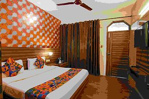 Fabhotel Vijay Palace