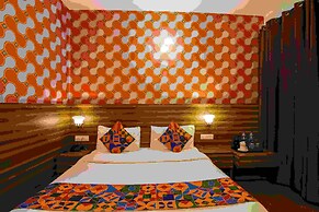 Fabhotel Vijay Palace