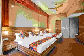 Fabhotel Vijay Palace