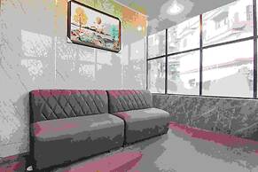 Fabhotel Vijay Palace