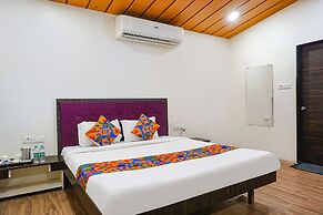 Fabhotel Lotus Resort