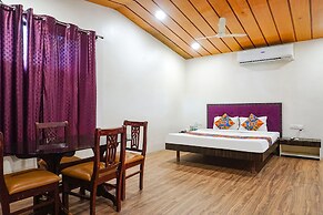 Fabhotel Lotus Resort