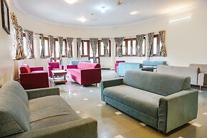 Fabhotel Lotus Resort