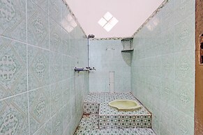 SPOT ON 92319 White House Syariah