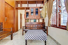 SPOT ON 92319 White House Syariah