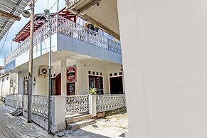 SPOT ON 92319 White House Syariah