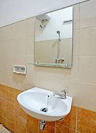 OYO 92435 Sunlo Cozy Home Family Homestay Syariah