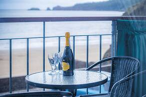 17 Beach Court - 2 Bed Apartment - Saundersfoot