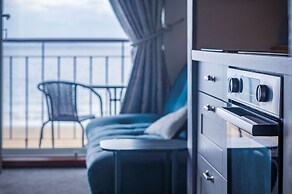 17 Beach Court - 2 Bed Apartment - Saundersfoot