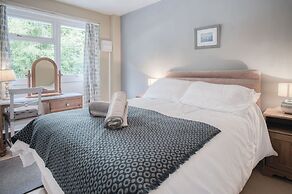 17 Beach Court - 2 Bed Apartment - Saundersfoot