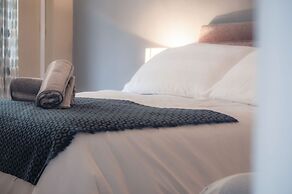 17 Beach Court - 2 Bed Apartment - Saundersfoot