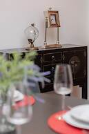 Family Unique Apartment Wola by Renters