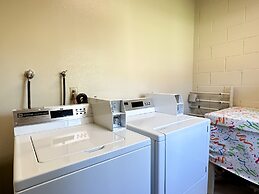 Walk to Mammoth Ski Lifts at Canyon Lodge Condo