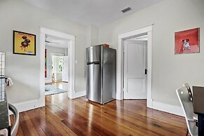 Casa Doble - Two Units, One Location!