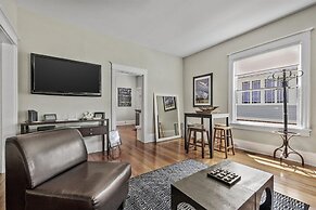 Casa Doble - Two Units, One Location!