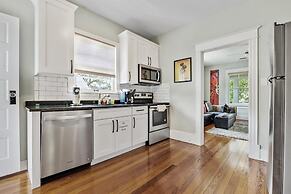 Casa Doble - Two Units, One Location!