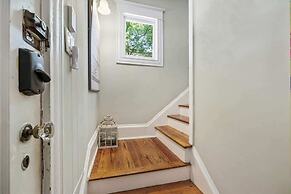 Casa Doble - Two Units, One Location!