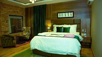 TN Max Luxury Home