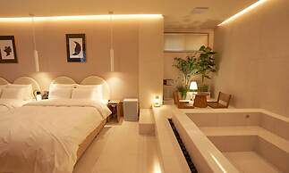 Brown Dot Hotel Gunsan Terminal Branch