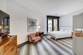 Luxury 3 Bedroom Condo at The Arrabelle by RedAwning - Save 20% on 7+ 