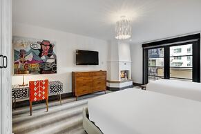 Luxury 3 Bedroom Condo at The Arrabelle by RedAwning - Save 20% on 7+ 