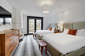 Luxury 3 Bedroom Condo at The Arrabelle by RedAwning - Save 20% on 7+ 