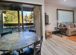Vail 21 #304 1 Bedroom Condo by RedAwning
