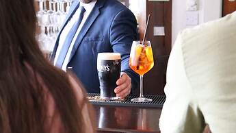 Schull Harbour Hotel