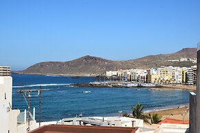 Canteras Urban Beach