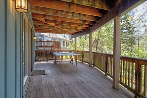 Bass Lake Beauty! 4 BDR Sleeps 16, Lakefront Views