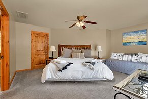 Bass Lake Beauty! 4 BDR Sleeps 16, Lakefront Views