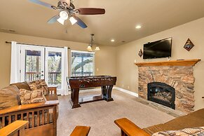 Bass Lake Beauty! 4 BDR Sleeps 16, Lakefront Views