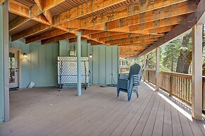 Bass Lake Beauty! 4 BDR Sleeps 16, Lakefront Views
