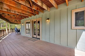 Bass Lake Beauty! 4 BDR Sleeps 16, Lakefront Views