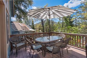 Bass Lake Beauty! 4 BDR Sleeps 16, Lakefront Views