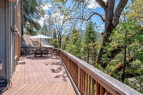 Bass Lake Beauty! 4 BDR Sleeps 16, Lakefront Views