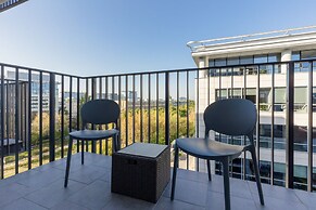 Modern Studio Mokotów by Renters