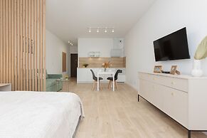Modern Studio Mokotów by Renters