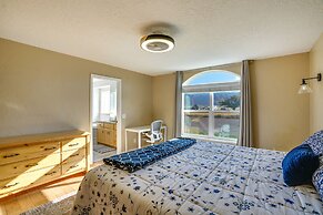 Moab Home w/ Pool - 14 Mi to Arches National Park!