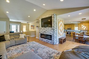 Moab Home w/ Pool - 14 Mi to Arches National Park!