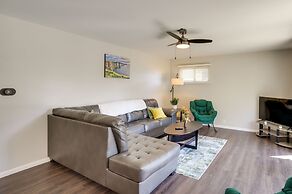 Lovely South Bend Home ~ 3 Mi to Dtwn & Notre Dame