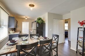 Lovely South Bend Home ~ 3 Mi to Dtwn & Notre Dame