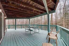 6 Mi to Jack Frost Ski Resort: Family Home w/ Deck